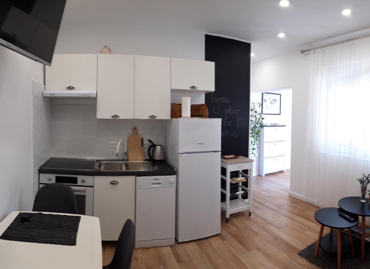 Lili Apartment In Zadar Pet Friendly, Free Parking Exteriör bild
