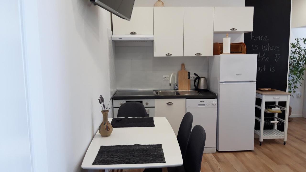 Lili Apartment In Zadar Pet Friendly, Free Parking Exteriör bild