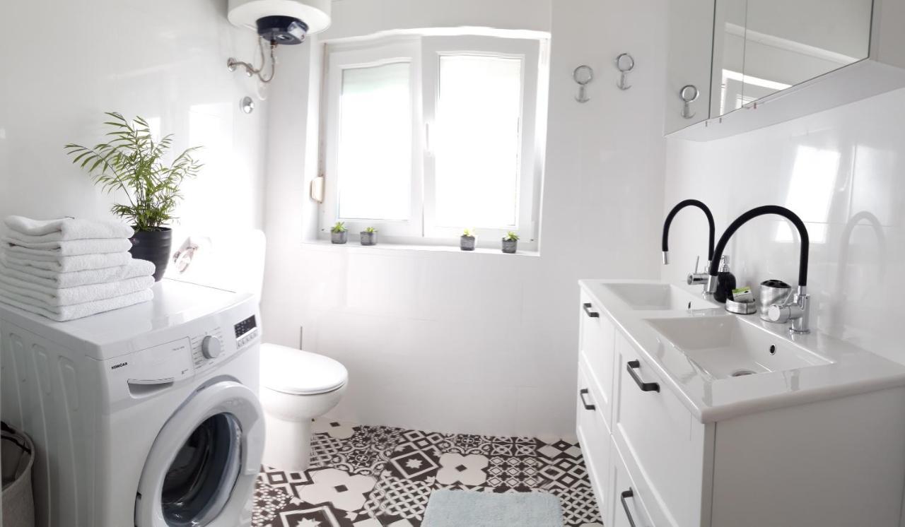 Lili Apartment In Zadar Pet Friendly, Free Parking Exteriör bild